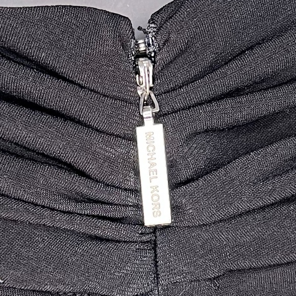 MICHAEL Michael Kors Plus Size Twist-Neck Sleeveless W/ zipper in back Black 0X - Picture 6 of 6